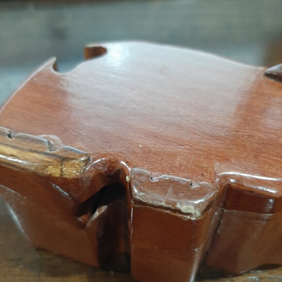 Adorable vintage hand made pig wooden jewelry box - Picture 10 of 11